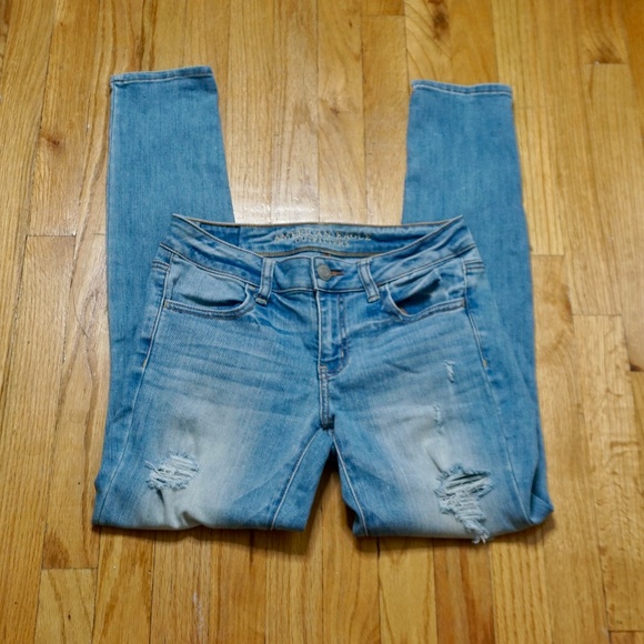 American Eagle Outfitters Denim - AMERICAN EAGLE Distressed Jegging Jeans (Size 4)